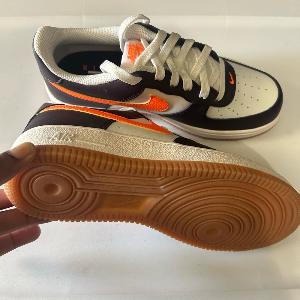 NIKE Air Force 1 Low-Top (W6.5 or 5Y) - Picture 5 of 6